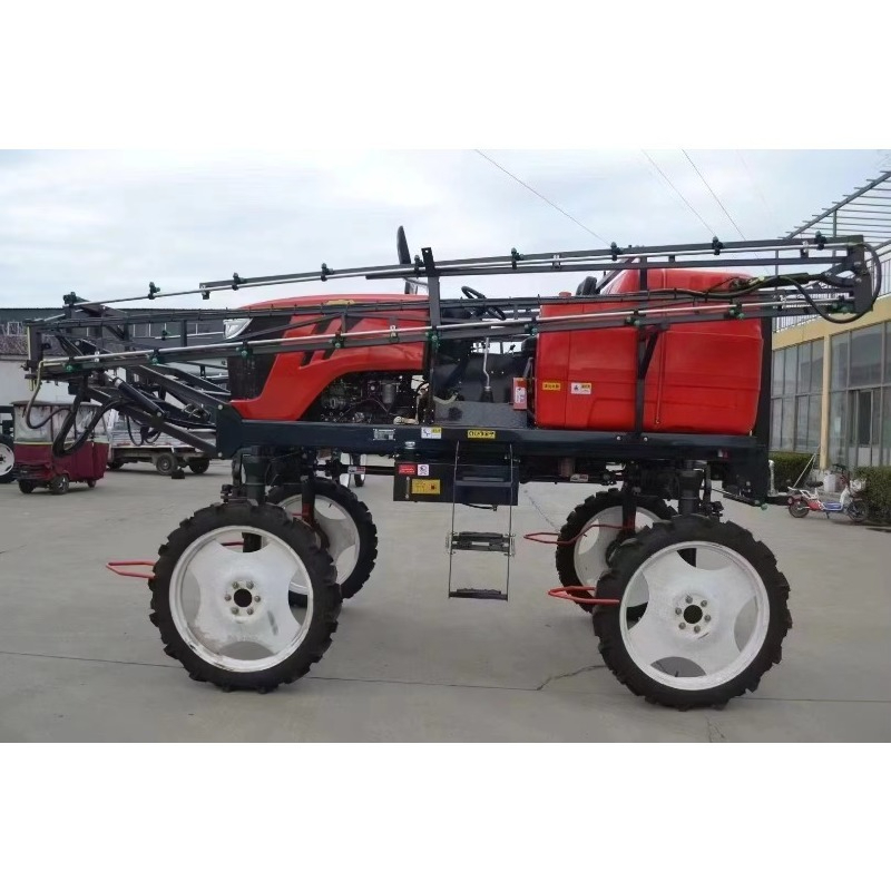 Farming Year - 自走式農業用噴霧器、トウモロコシ・小麦・大豆畑用、噴霧高さ調整可能、工場からディーラーへ供給