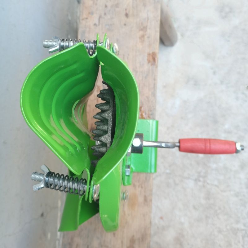 手動式トウモロコシ脱穀機 ミニ手動式トウモロコシ殻むき機 家 - Agriculture Farming Tool のレビューと価格